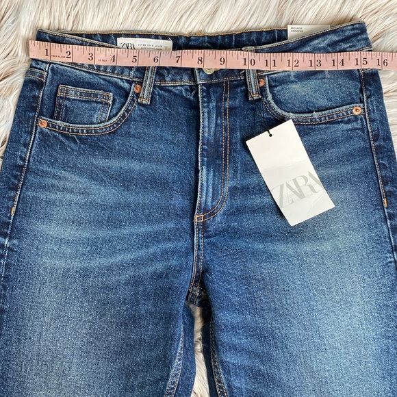 NWT Zara Mid Rise Cropped Flare Crop Jeans Size 6 - Picture 5 of 10